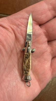 Beautiful 1960’s Stag Miniature Switchblade Knife, Keychain Size, Italy