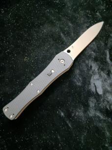 SPYDERCO JANISONG 