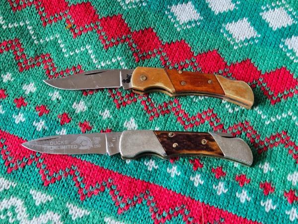 Queen Cutlery - 1980 Rawhide Series Minuteman #8445 - 1987 Ducks Unlimited SFO #1175 Patriot - RARE