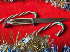 Queen Cutlery #82 Hunting Knife - Brown Winterbottom Bone - 1980s