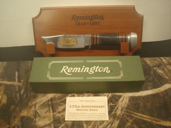 1991 REMINGTON 175TH ANNIVERSARY RH-33C NIB WITH DISPLAY PLAQUE FIXED BLADE KNIFE 1991 REMINGTON 175TH ANNIVERSARY RH-33C NIB WITH DISPLAY PLAQUE FIXED BLADE KNIFE