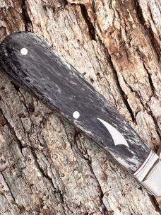 KROO CUSTOM DYED KUDU MAMBA SWAYBACK WHARNCLIFFE RWL34 SLIP-JOINT KNIFE WITH SHEATH