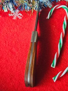 Queen Cutlery Rawhide Series - Drop Point Hunter #4180 1980's 1990's 