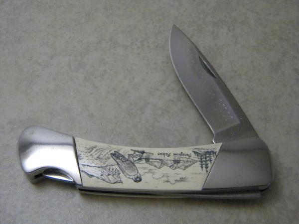 Buck 500 USA "Peregrine Falcon" Lmtd Ed 1 of 1000 Scrimshaw Lockback Knife 1997