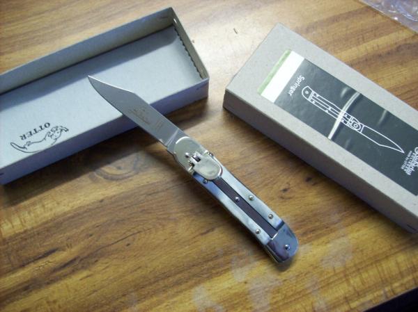 Hubertus Knife Solingen, Germany Small 08 Rare Brazilian Horn 5 3/4 " Open Lilyput NIB