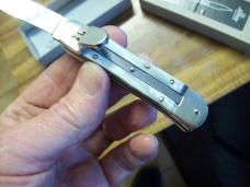 Hubertus Knife Solingen, Germany Small 08 Rare Brazilian Horn 5 3/4 " Open Lilyput NIB