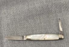 Antique Humason & Beckley H&B – Mother of Pearl – Equal End Pen