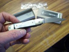 Hubertus Knife Solingen, Germany Small 08 Rare Brazilian Horn 5 3/4 " Open Lilyput NIB