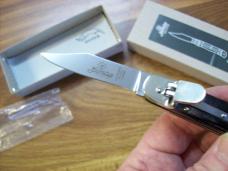 Hubertus Knife Solingen, Germany Small 08 Rare Brazilian Horn 5 3/4 " Open Lilyput NIB