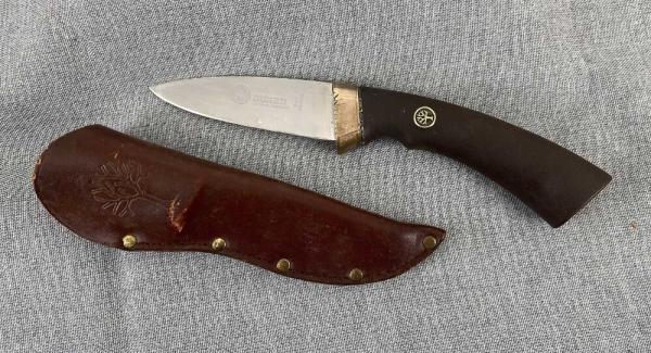 Boker Germany – Fixed Blade Drop Point Hunting Knife – Leather Sheath