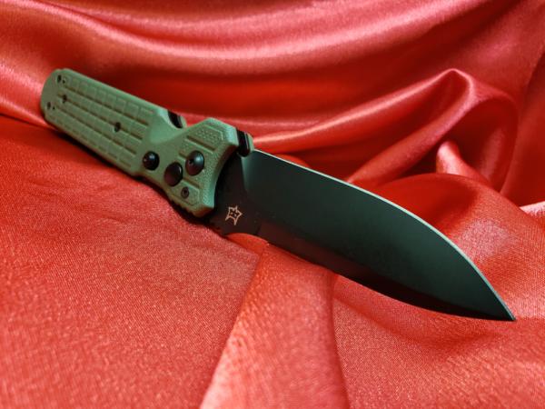 Fox Automatic. Made in Manaigo Italy, N690Co Blade Steel. NEW with Box & Papers. FX-448 00.