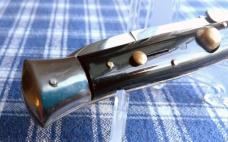 Moustache Guard Rizzuto Estileto Milano