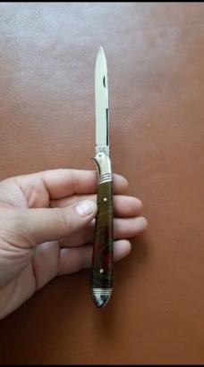 Rare 4 1/4" Custom made Bird's Head Bolster Knife with Filework, Nice Scales!