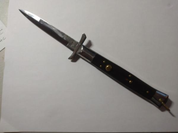 Classic Black 11" Rizzuto Bat Wing Switchblade
