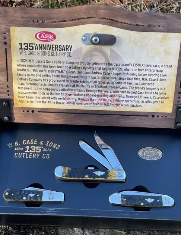 CASE XX ** 135th ANNIVERSARY COMMEMORATIVE OLIVE GREEN TRAPPER CANOE BARLOW SET 2024