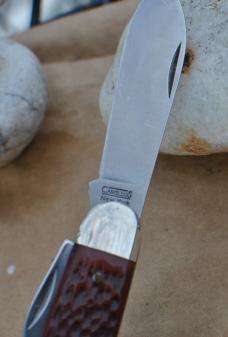 Camillus Multi Blasde 3 3/4" Closed Mint+ Jigged Delrin Mirror Polished Nickel Bolsters Bolsters 