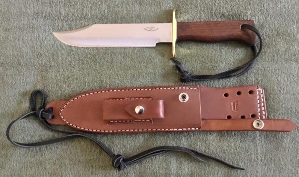 Greg Wall Custom Walnut Bowie Knife New