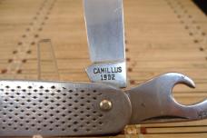 CAMILLUS USA MADE VINTAGE 1982 US MILITARY ISSUE MULTI-TOOL FOLDING POCKET KNIFE IN GOOD CONDITION
