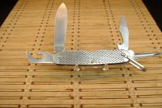 CAMILLUS USA MADE VINTAGE 1982 US MILITARY ISSUE MULTI-TOOL FOLDING POCKET KNIFE IN GOOD CONDITION