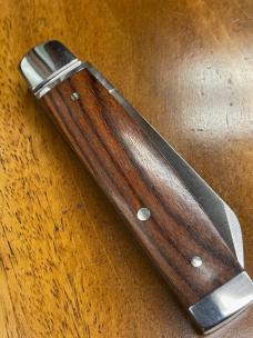 Rosecraft Sweetwater Creek Senator knife with Lambsfoot Blade and Red Sandalwood Covers