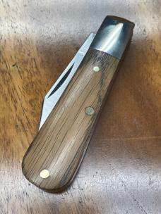 A Wright & Son 2-Blade Barlow with Clip/Pen blades and Whiskey Oak Barrel Covers