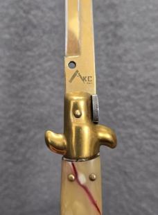 AKC ITALY LARGE STILETTO GOLDEN SWITCHBLADE AUTOMATIC KNIFE