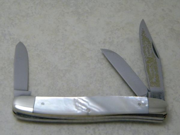 Fightn Rooster Germany Pearl "The Captain's Rooster" Large Stockman Knife 