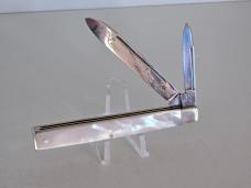 Pill Buster Doctor knife Frank Buster