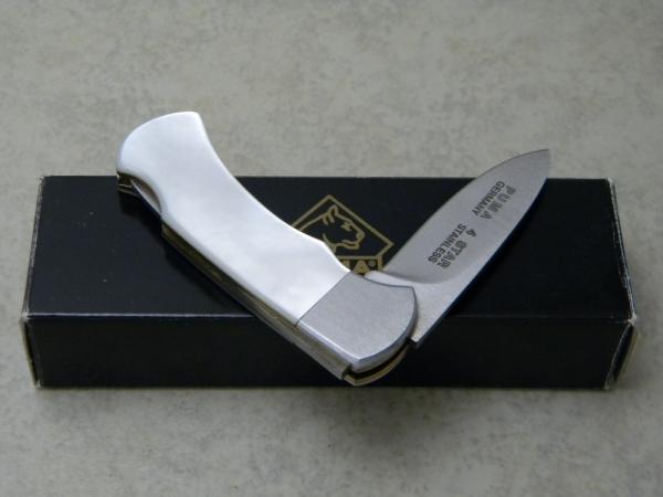 Puma Solingen Germany 4 Star Pearl Lockback Knife c.1999 NIB Puma Solingen Germany 4 Star Pearl Lockback Knife c.1999 NIB