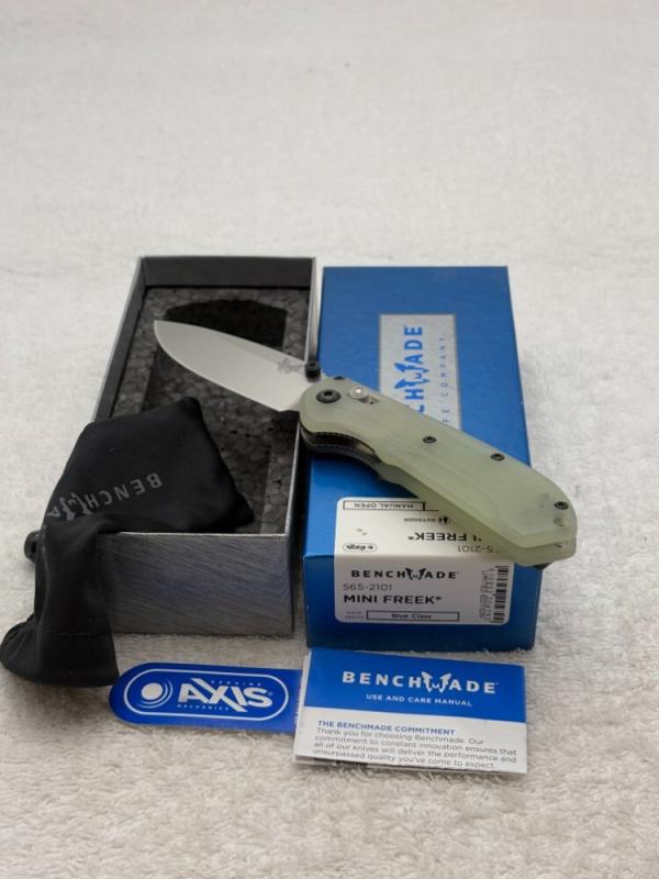 Benchmade 565-2101 Mini Freek Shot Show Exclusive New In Box Limited Edition Discontinued Benchmade 565-2101 Mini Freek Shot Show Exclusive New In Box Limited Edition Discontinued