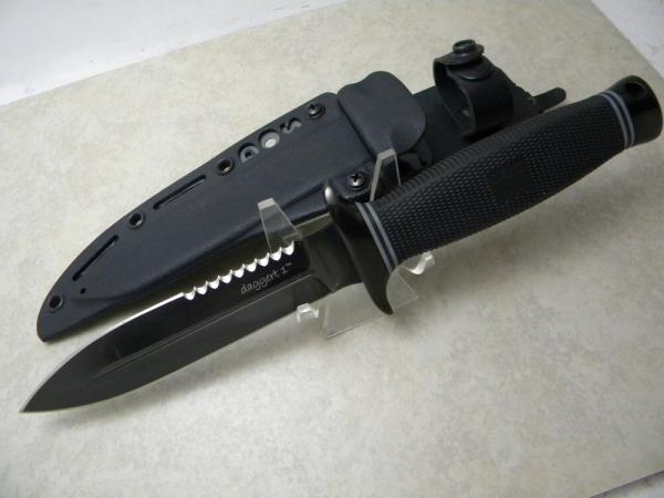 SOG Dagger 1 Double Edge Fixed Blade Knife w/Kydex Sheath SOG Dagger 1 Double Edge Fixed Blade Knife w/Kydex Sheath
