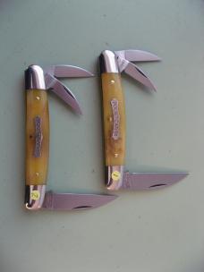 GREAT EASTERN 620324 POCKET CARVER SMOOTH ROTTEN BANANA BONE $200 EACH