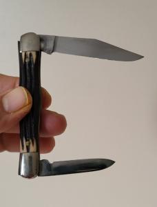 Vintage Queen Steel #47 USA, Half Whittler swell Senter ,Imitation Winterbottom Bone, Q76
