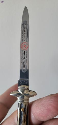 Rare 3 3/4" Robert Klaas Bowtie-Style Lockback Kissing Crane Knife - 155th Anniversary Collectible