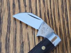 Queen Cuterly #51 Carver Black Maple Knife with Box