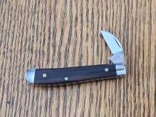 Queen Cuterly #51 Carver Black Maple Knife with Box