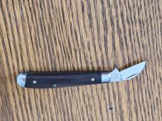 Queen Cuterly #51 Carver Black Maple Knife with Box