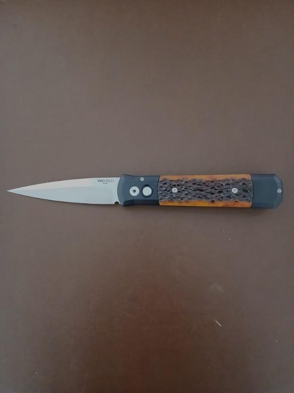 "DISCONTINUED" PROTECH JIGGED "RED BONE"GODFATHER AUTO