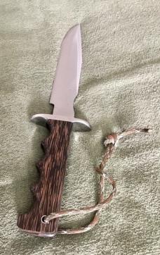 Greg Wall Custom Model 1-7” Style Knife With Custom Extras New