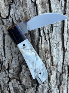 VINCENZO BALISTRERI CUSTOM SWAY BACK MOTHER OF PEARL TAIL-LOCK