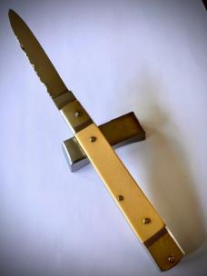 Original HUBERTUS Large Slim 8in  NEW