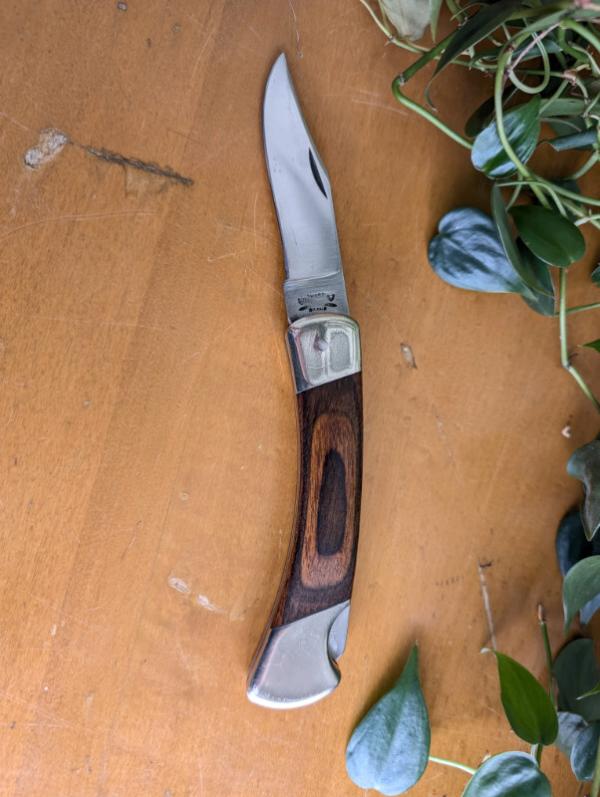 Camillus Sword Brand Woodcraft 886 lock-back knife