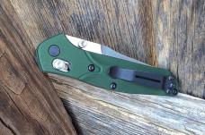 Benchmade Mini Osborne 945 AXIS Lock Knife Green Aluminum Handle Satin S30V Blade - New