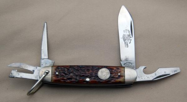 Official BSA #1495 Scout Knife Pal Circa 1940-1942 With Bone Handles (204) Official BSA #1495 Scout Knife Pal Circa 1940-1942 With Bone Handles (204)
