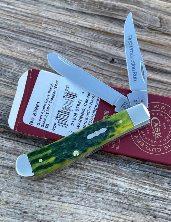 CASE XX ** FPR 2025 GREEN APPLE PEACH SEED JIGGED BONE MINI TRAPPER CASE XX ** FPR 2025 GREEN APPLE PEACH SEED JIGGED BONE MINI TRAPPER