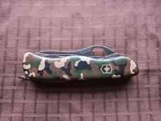 Victorinox One Handed Trekker Camo 54878