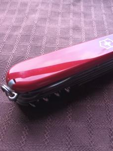 Victorinox Ranger - Red