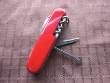 Victorinox Ranger - Red