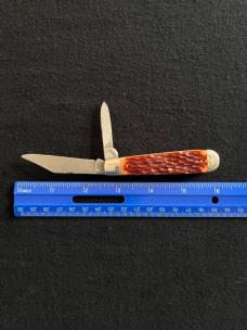 Robeson Swell End Jack Knife with Strawberry Red Jigged Scales