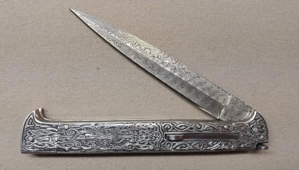 13" Viking Theme Ultra Deep Engraved Dagger Blade Double Eagle Switchblade